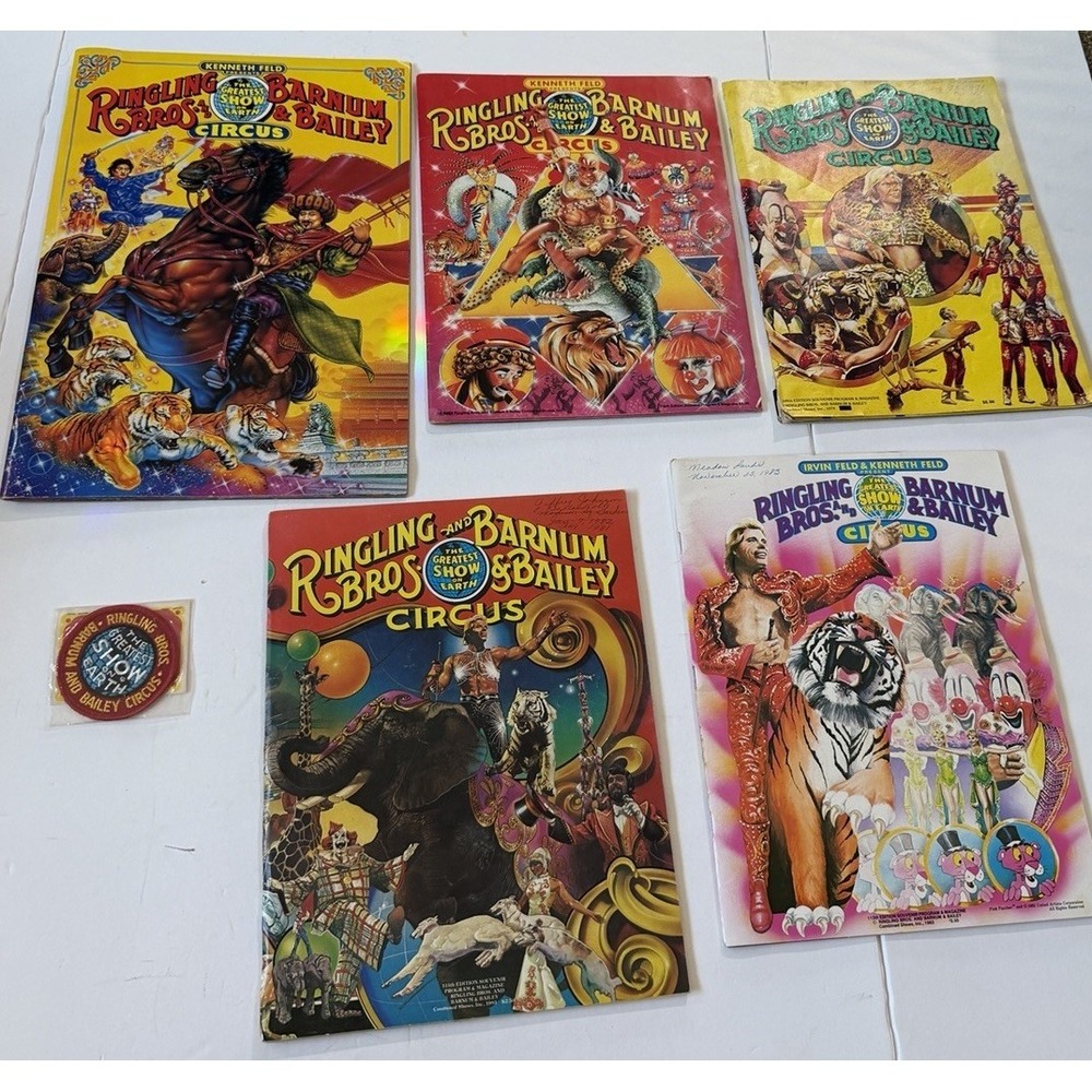 5 Ringling Bros. & Barnum & Bailey CIRCUS Magazine Show + Posters +‎ Patch